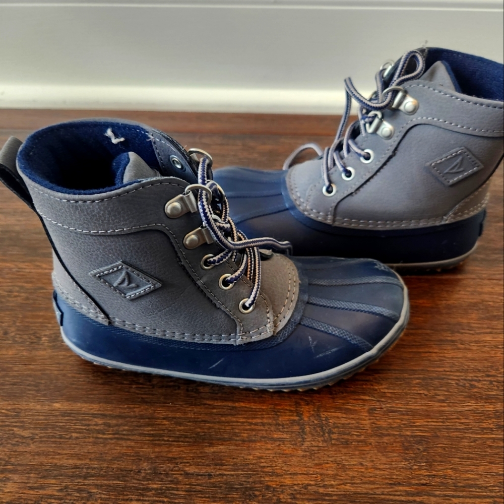Boys Sperry Navy & Grey Bowline Boot